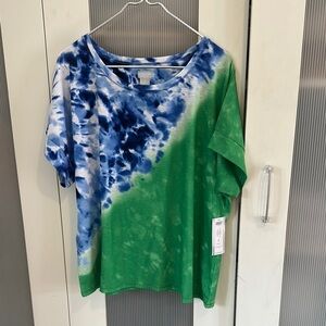 NWT Chicos zenergy Tie-Dye T-Shirt in Blue and Green
